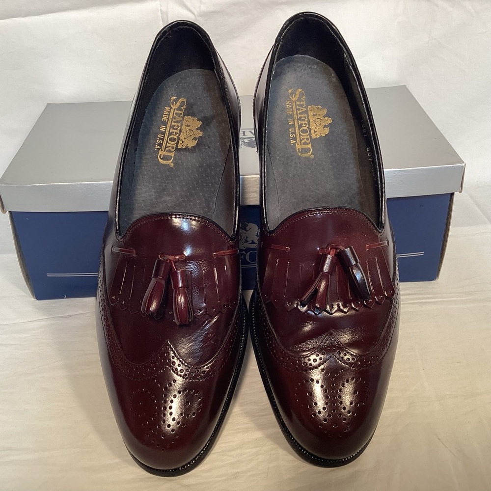 Leather Stafford Men’s Burgundy Slip on Wingtip Loafers Size 8 1/2 Meade in USA